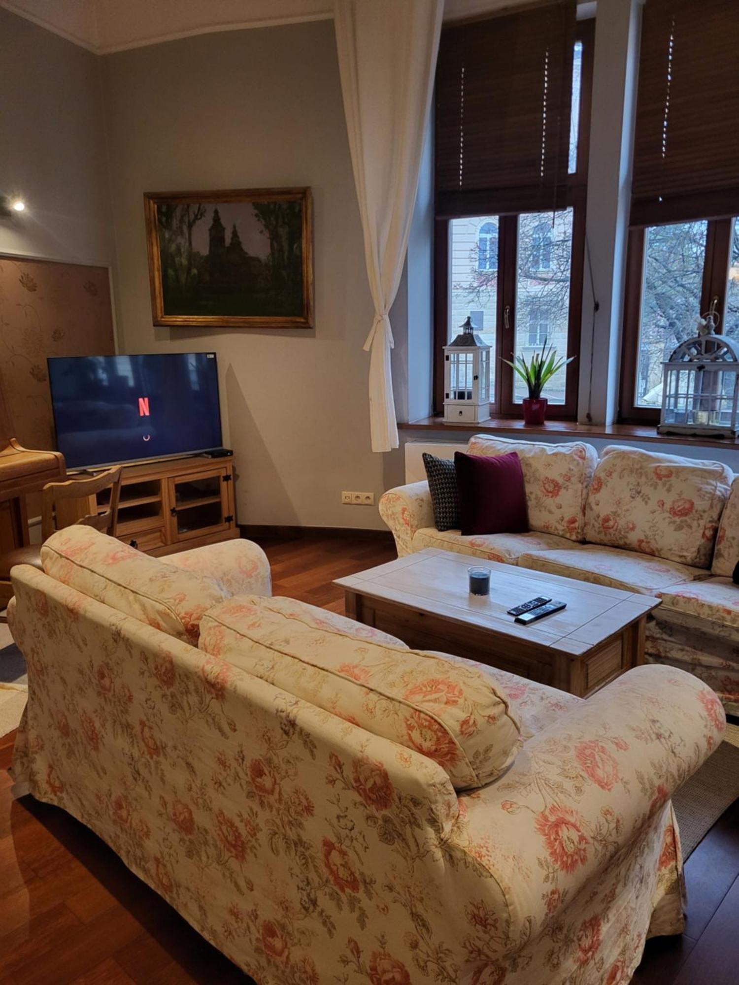 Charlotte Apartment 타르노프 외부 사진